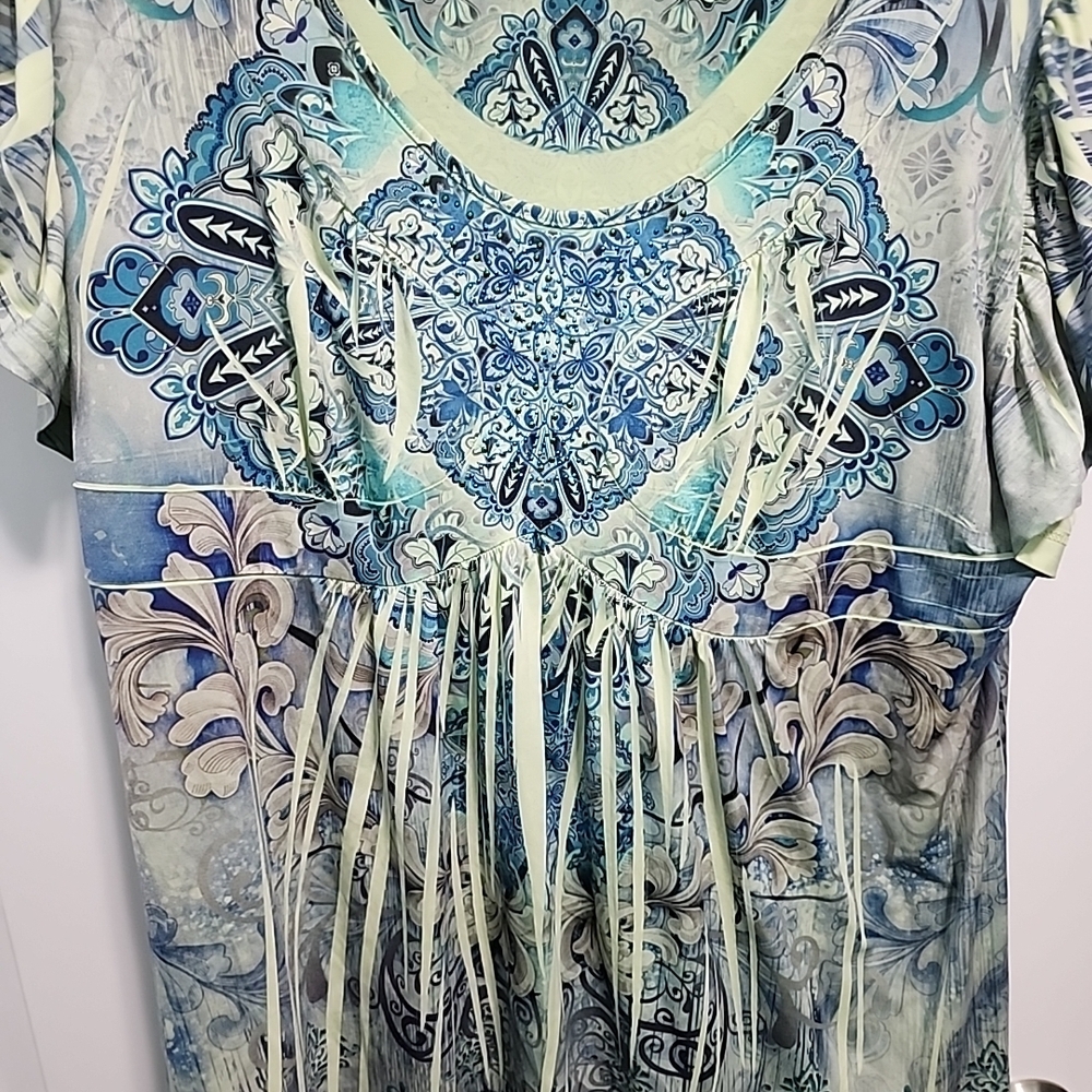 Blue and Green Boho Embellisjed Women's Top Sz 2X - Picture 4 of 6